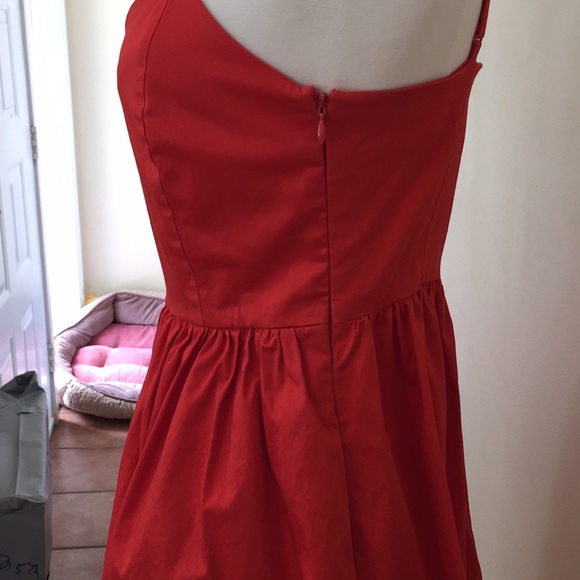 Women's strap dress - Picture 3 of 5